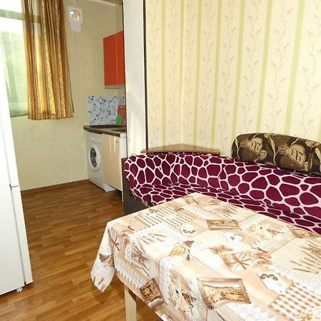 Квартира В Пицунде На Агрба 19 К1 Apartment Pizunda Exterior photo